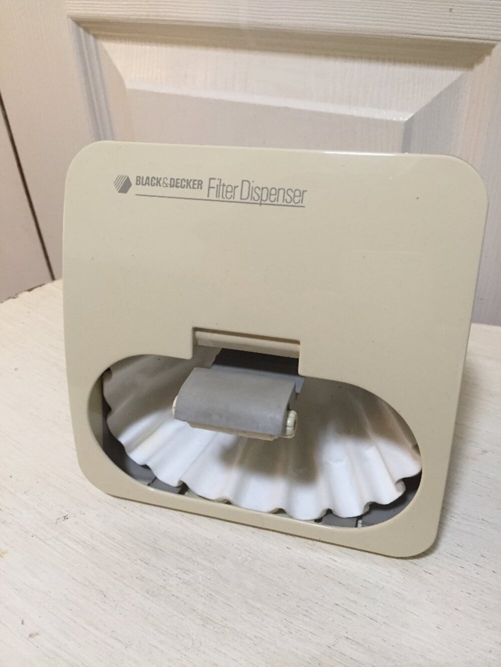 Black & Decker Coffee Filter Dispenser One-At-A-Time Vintage USA MADE NO SCREWS